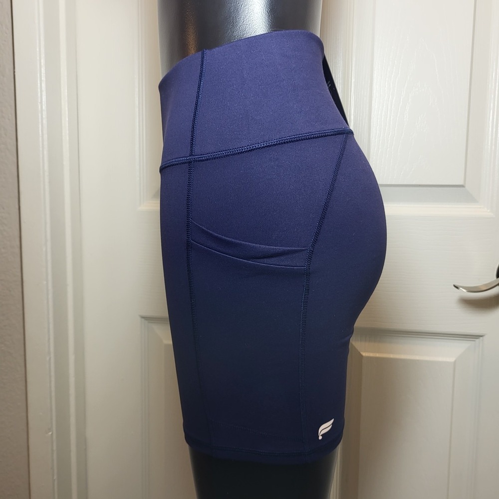 Fabletics Women's High Waisted On-The-Go 6" Navy Blue Size Small-Brand New! - Picture 2 of 6